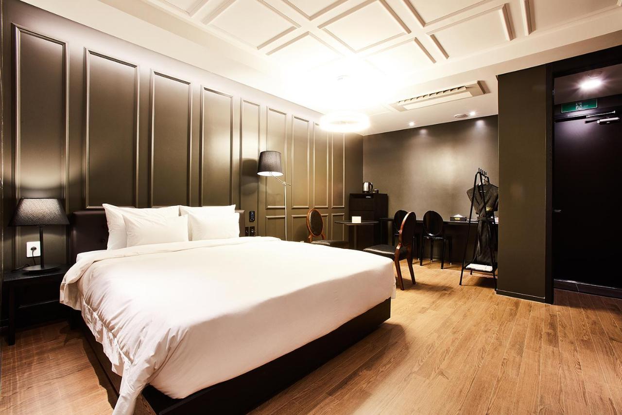 Hotel Wanted Инчон Екстериор снимка